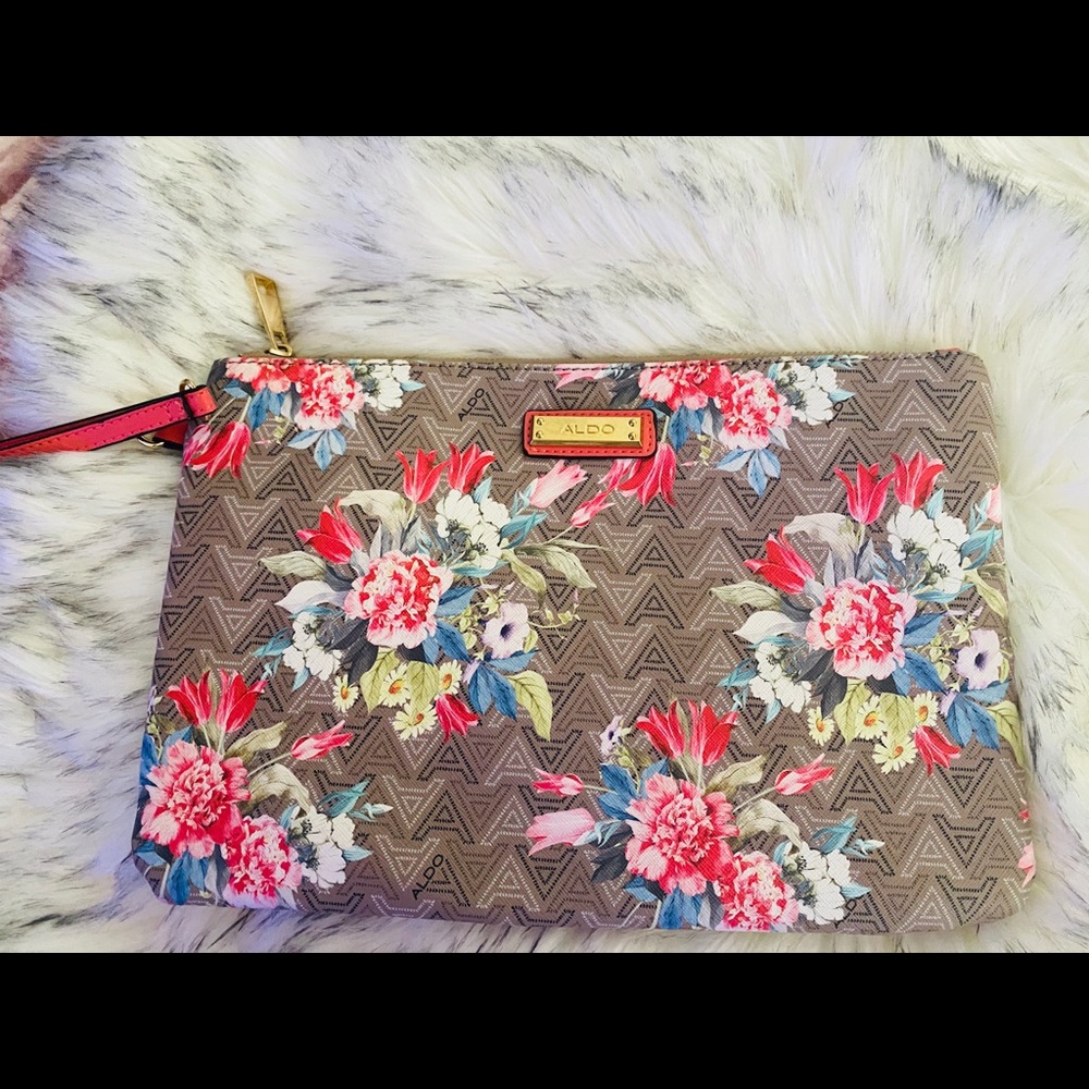 Floral Aldo wristlet